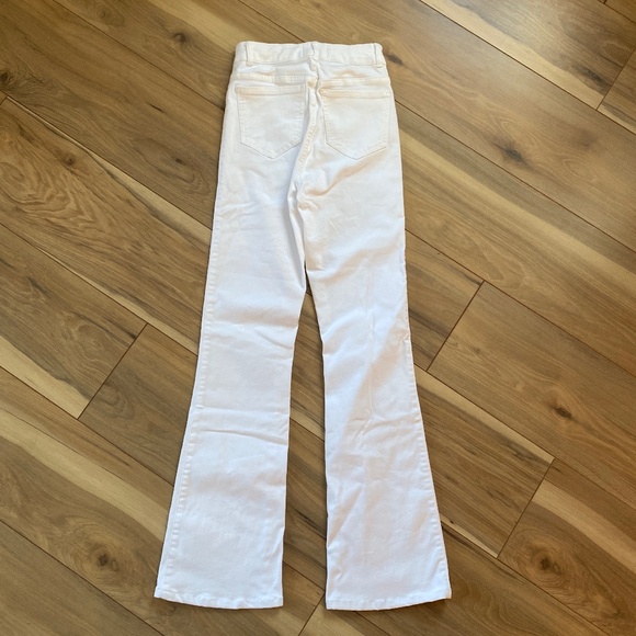 Fitjeans - Pastel Flared White - Picture 11 of 14